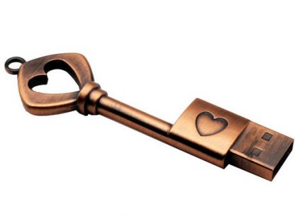 NEW 32GB Key To My Heart USB Flash Drive! Unique Novelty - Image 2