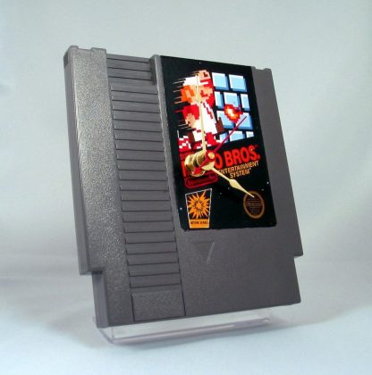 VINTAGE Nintendo Super Mario Brothers Cartridge Clock (1985) - Image 3