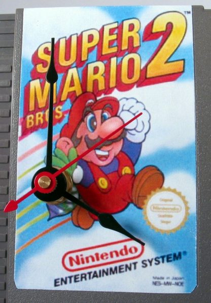 VINTAGE Nintendo Super Mario 2 Cartridge Clock (1985) - Image 3