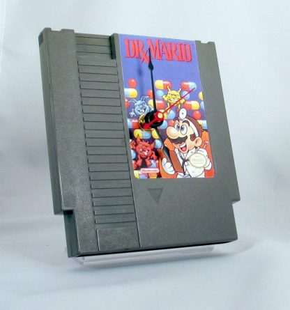 Vintage Dr. Mario Nintendo Cartridge Clock (1987) - Image 2