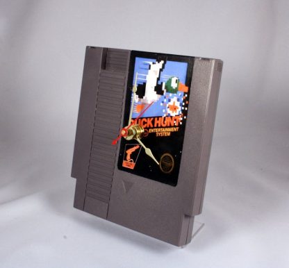 VINTAGE Nintendo Duck Hunt Cartridge Clock (1985)