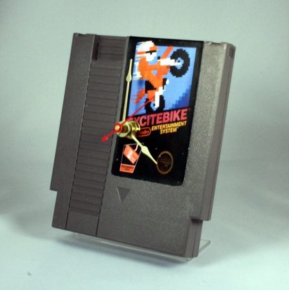 VINTAGE Nintendo Excitebike Cartridge Clock (1985)