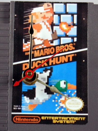 VINTAGE Nintendo Super Mario / Duck Hunt Cartridge Clock (1985) - Image 5