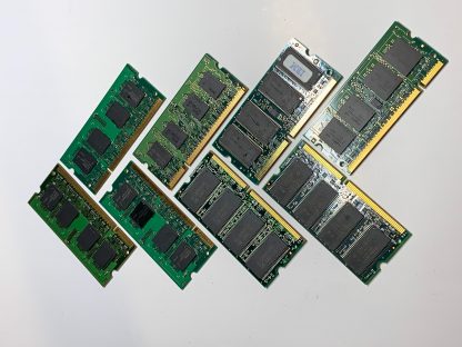 8 Sticks of laptop ram circuit boards for crafting! (Vintage) - Image 5
