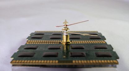 Vintage Nintendo NES Circuitboard Cartridge Clock - Image 4