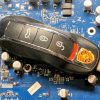 32GB USB Flash Drive in the style of a Car Key - Image 4