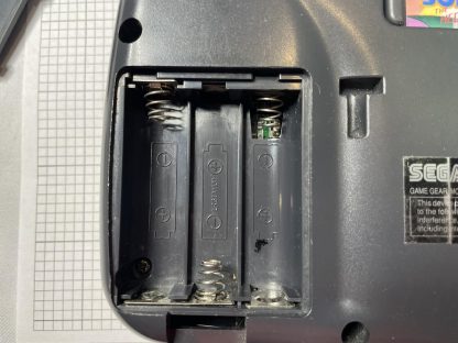 Sega Game Gear - New Capacitors - Working! - Image 3
