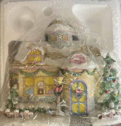 NEW - Precious Moments Hawthorne Village: Precious Memories Antique Shop - 78388 - Image 7