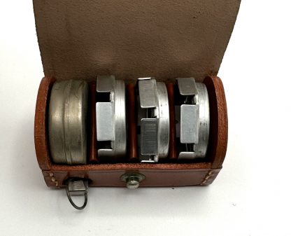 Vintage Polaroid Close Up Lens Kit 540 with Leather Case & Tape Measure - Image 4