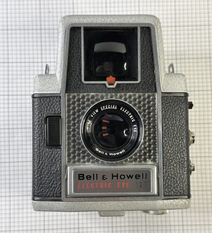 Vintage Bell & Howell Electric Eye 127 Camera w/ Original Leather Case - Image 2