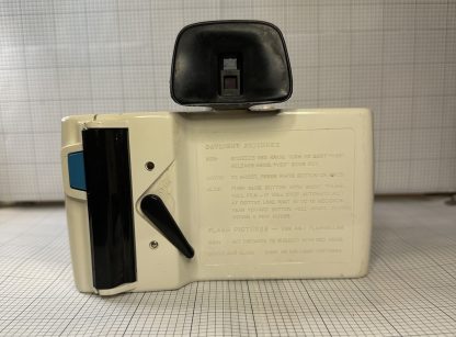 Vintage - Polaroid Land Camera Swinger Model 20 Made in USA - Image 5