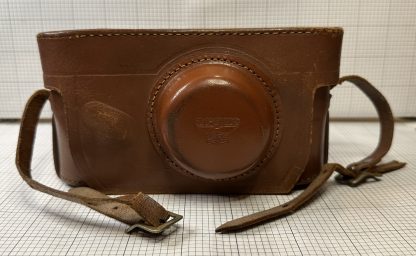 Vintage Argus C3 35mm Camera w/ Flash, Lens Accessory Kit, Case, Manual - Image 18