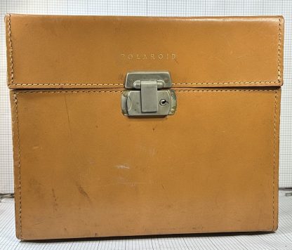 Vintage Polaroid Land Camera Model 80a w/ flash, bulbs, light meter, case and booklet - Image 3