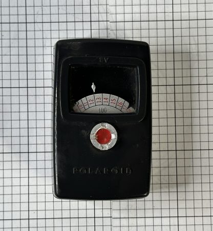 Vintage Polaroid Land Camera Model 80a w/ flash, bulbs, light meter, case and booklet - Image 11