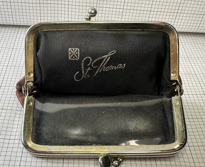 Vintage St Thomas Leather Coin Purse  Kiss Lock Clasp Change Holder Pouch - Image 5