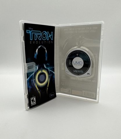 Tron Evolution (Sony PlayStation, PSP, 2010) CIB w/ Manual - Image 5