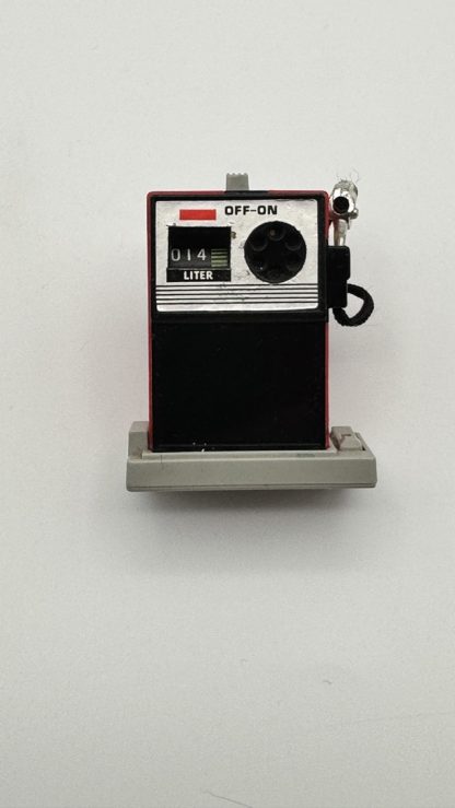 Set of 2 Vintage Mid-70's & 80's Toy Gas Pumps - Buddy L TEXACO and TOMY Pocket  Cars Wind-Up World - both WORKING! - Image 10