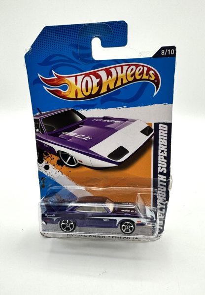 Hot Wheels '70 Plymouth Superbird, Purple, 2012 Muscle Mania - Mopar