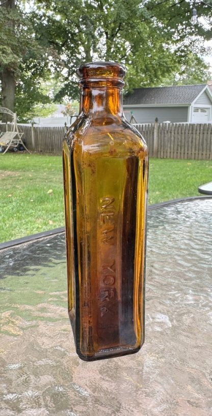 Antique Glover's Imperial Mange Medicine Bottle, Embossed Vintage Veterinary Collectible, Early 20th Century New York - Image 4