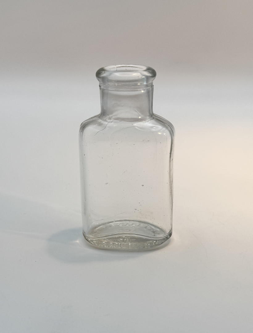 Vintage Clear‑Glass Patent Medicine Bottle Lot – 4 Bottles (1855‑1900) – Embossed & Classic - Worm Syrup - Image 8
