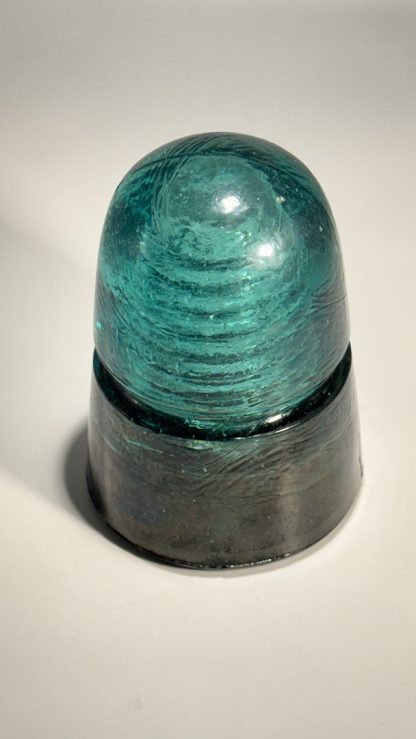 Vintage Brookfield Beehive Aqua Green Glass Insulator - 4" tall - Rare Collectible - 1883 Patent - Aqua Snow Glass - Image 3