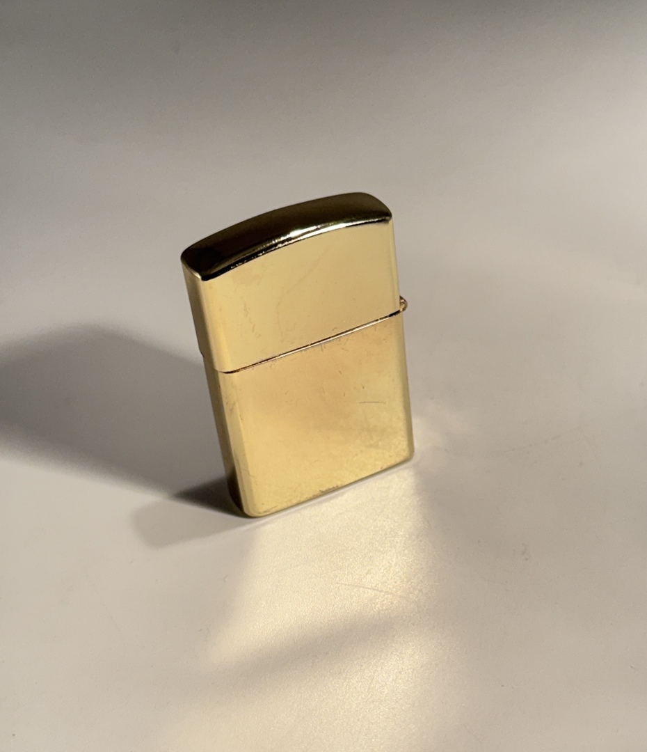 Vintage Winston Golden Eagle Lighter - Made in Korea - Mirrored Gold - Image 2