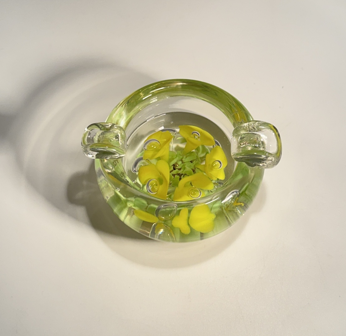 Vintage Joe St. Claire Blown Glass Ashtray / Paperweight - Collectible Art - Image 3