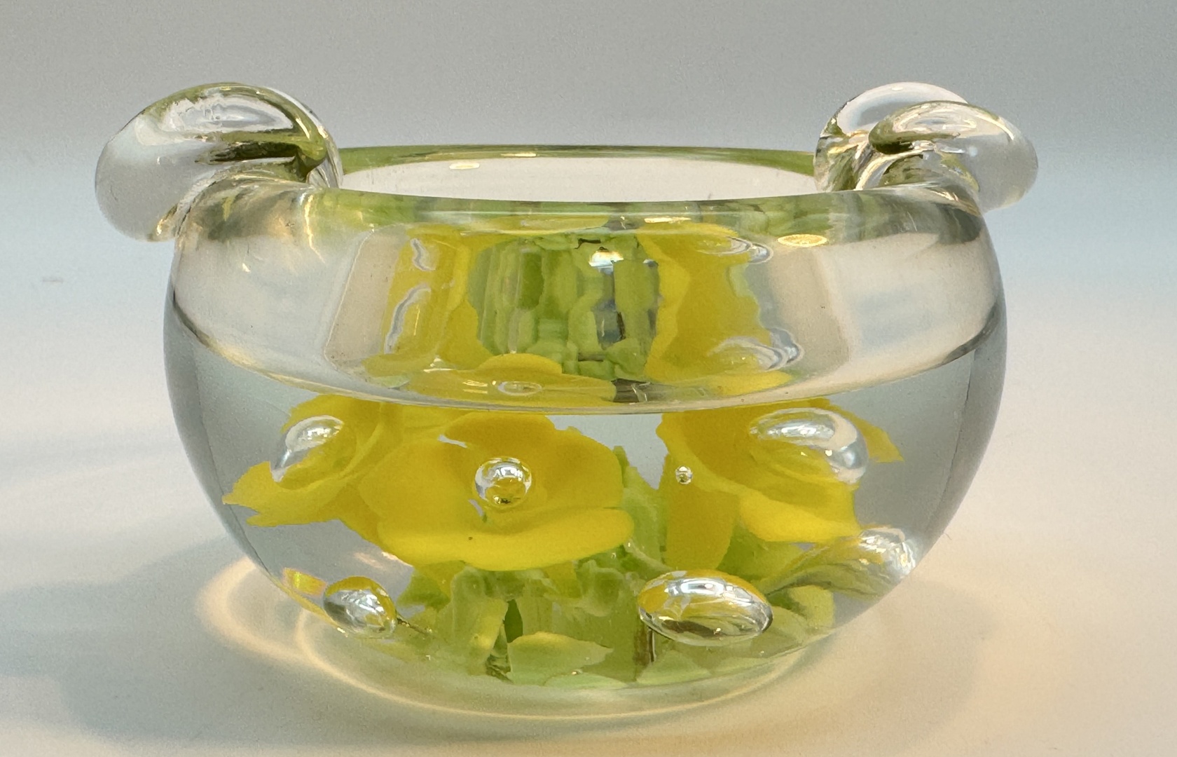 Vintage Joe St. Claire Blown Glass Ashtray / Paperweight - Collectible Art - Image 2