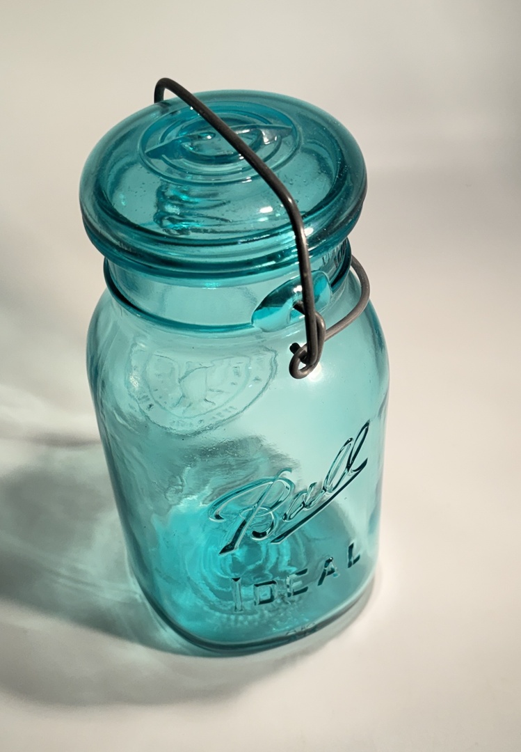Vintage Ball Ideal Aqua Blue Glass Jar Bicentennial Eagle 1776-1976 Wire Bail Lid - Image 2