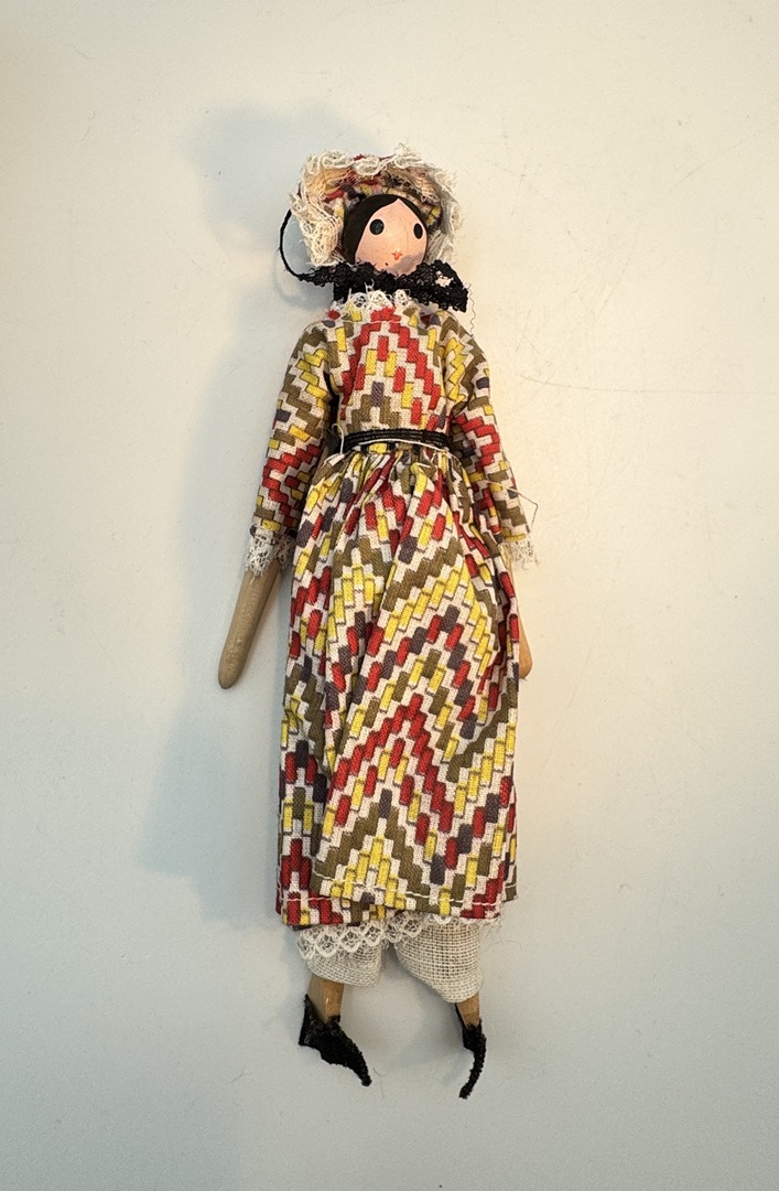 1970s Shackman Early American Doll Replica - Wooden, Cloth, Museum Gift Shop - In Original Box - Image 5