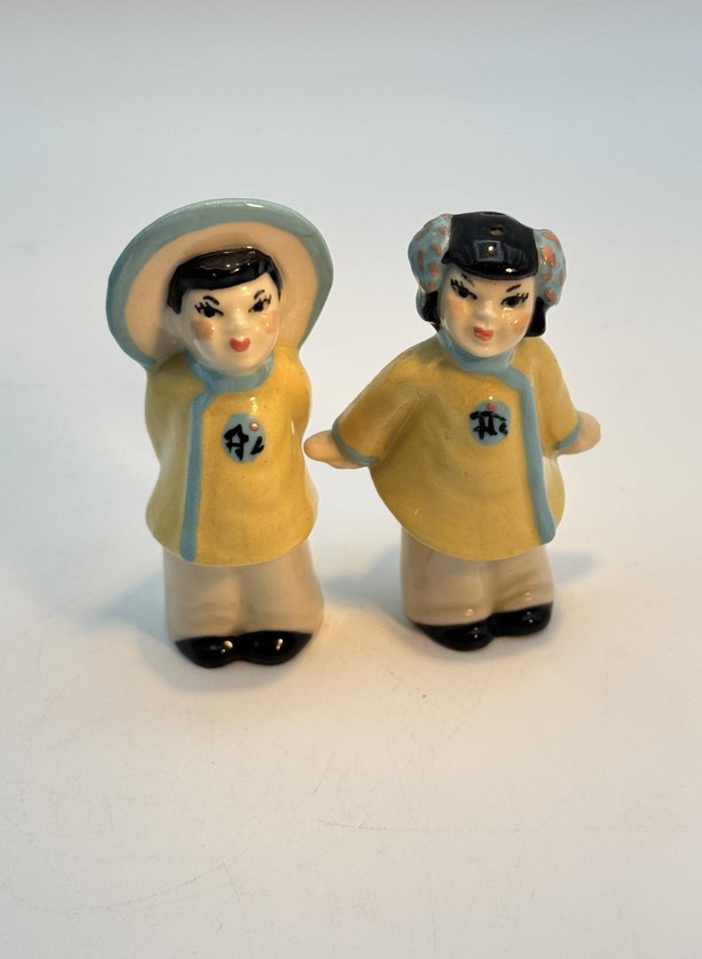 Vintage 1940s Arts Studio Madison Wi Asian Couple Ceramic Shakers