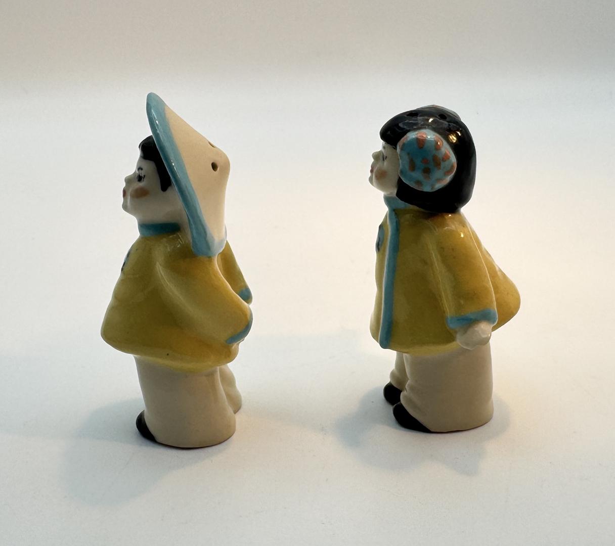 Vintage 1940s Arts Studio Madison Wi Asian Couple Ceramic Shakers - Image 3