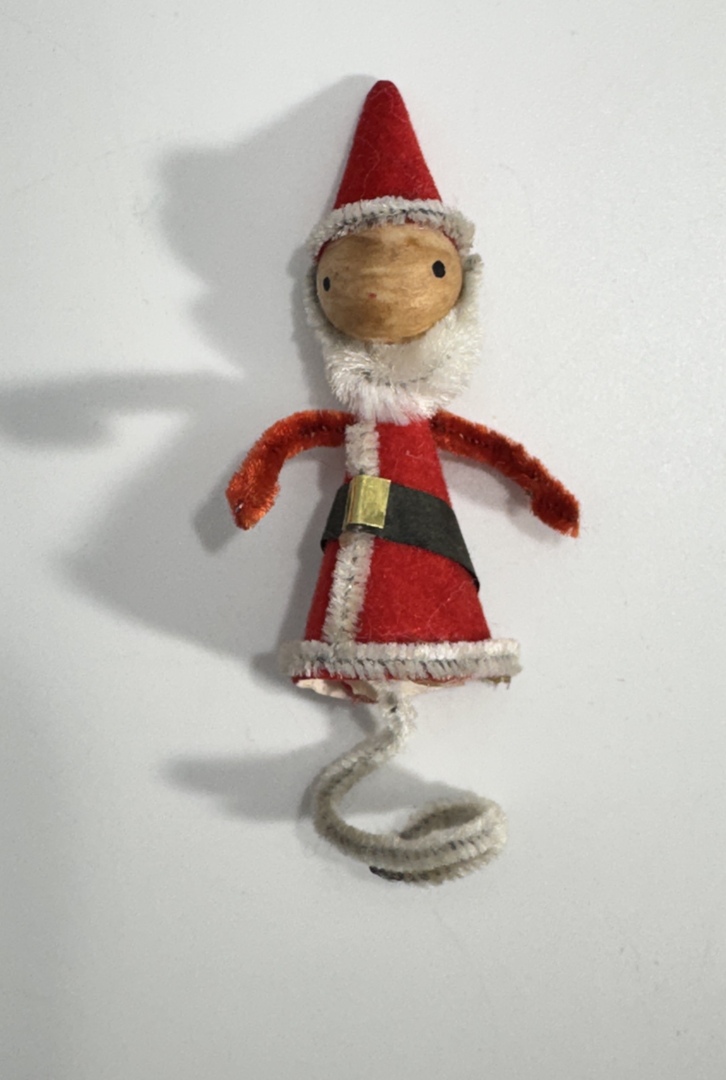 Vintage 4x Santa Claus Ornaments - Chenille & Spun Cotton - 1970s Japan - Image 2