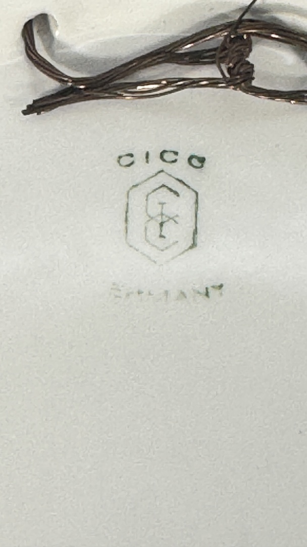 Vintage German Majolica Wall Plate - 9" Alpine Chalet Decor - Image 2