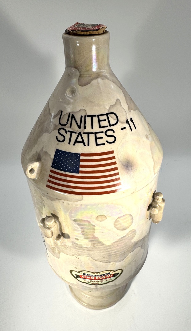 Vintage 1969 Barsottini Vino Rosso - Apollo 11 Space Module - Wine Decanter - Image 5